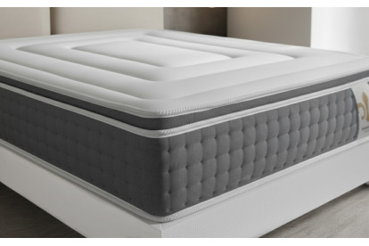 Pack lit complet 140x190 cm - Matelas + Sommier Blanc + 2 oreillers + Couette - Vingt-Six PLUS